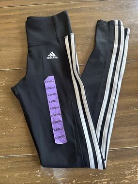 NWOT Adidas leggings xsmall*
